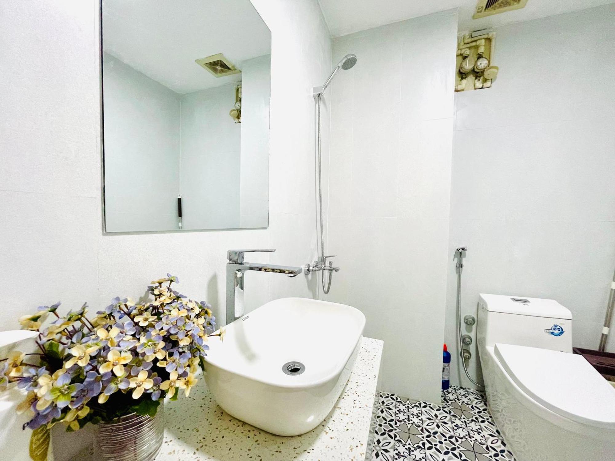 Vitamin Home Hoan Kiem Ханой Экстерьер фото